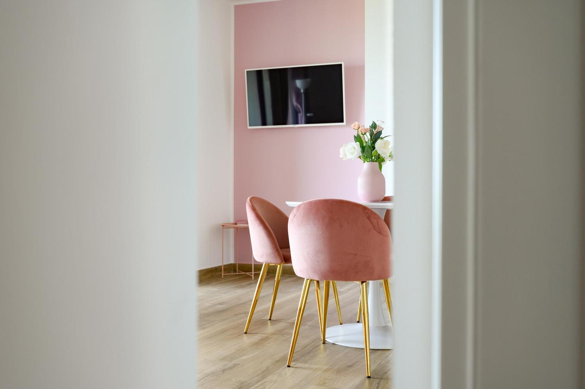 Casa Vacanze Maddalena - Palazzetto Sul Lago - Diamante Rosa 마르타 외부 사진