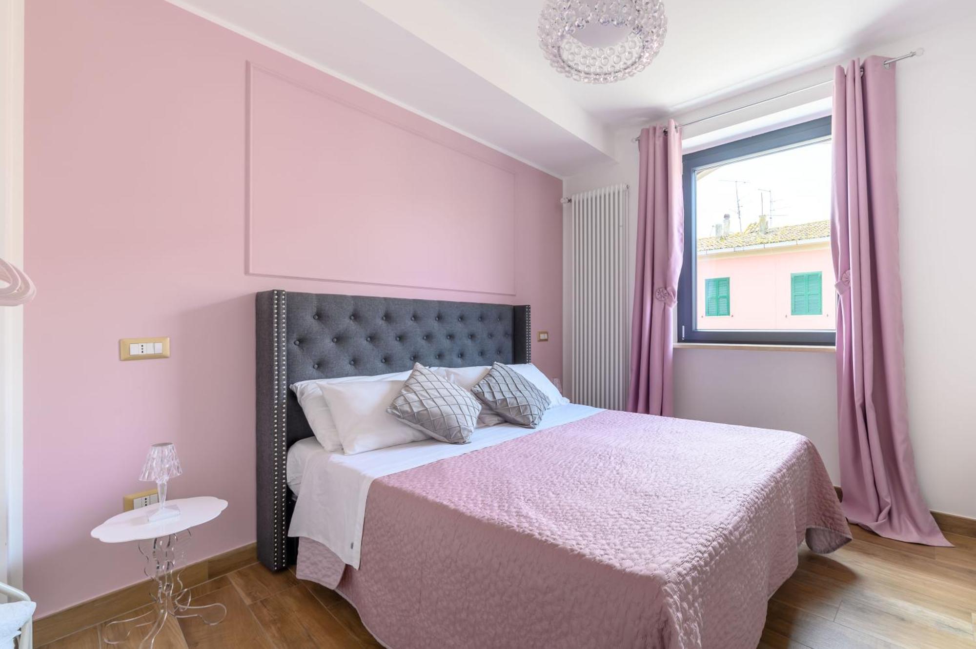 Casa Vacanze Maddalena - Palazzetto Sul Lago - Diamante Rosa 마르타 외부 사진
